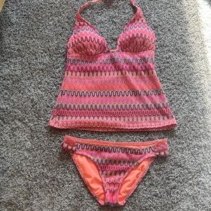 Pink and Orange Swirl Tankini Set - Size M top - L bottom NWOT